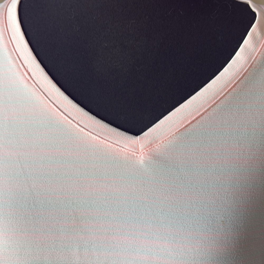 Women shirt - Picture 2 of 8